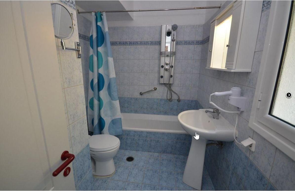 Paradiso Apartments Ипсос Екстериор снимка