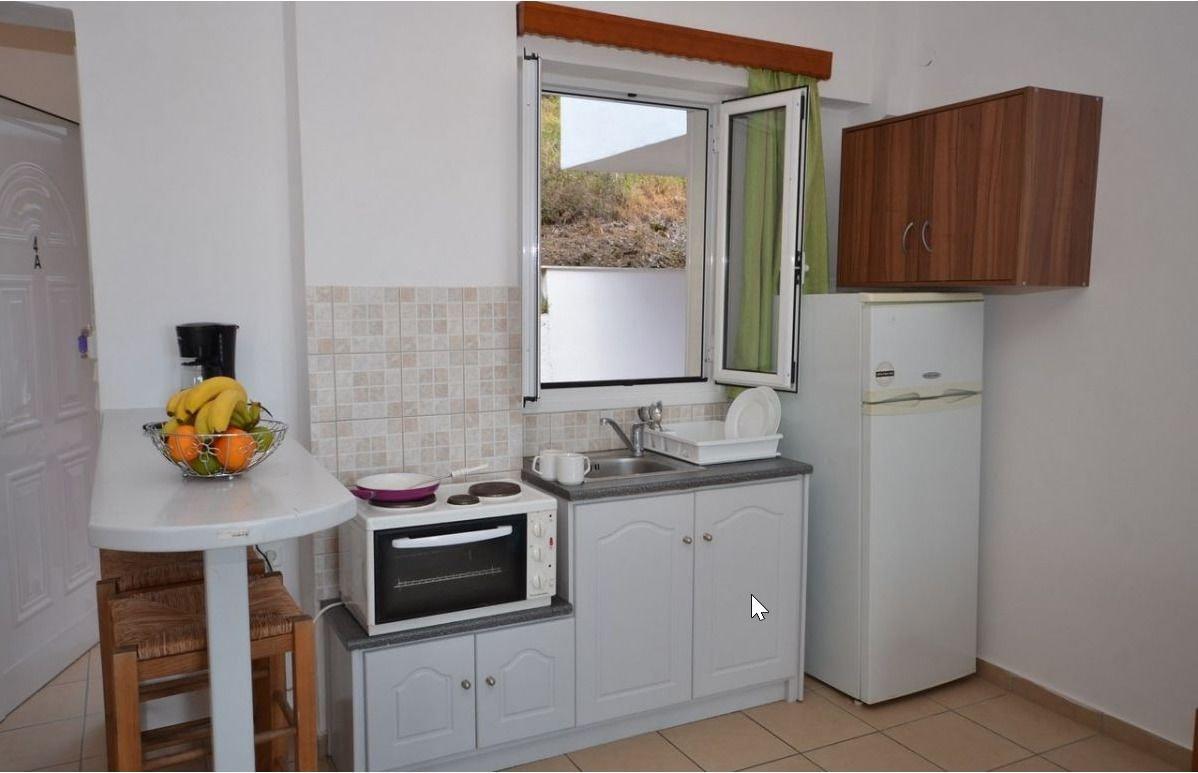Paradiso Apartments Ипсос Екстериор снимка